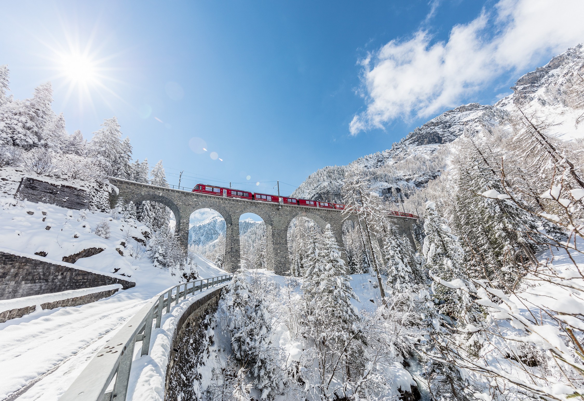 Rhaetian Railway on Albula Viaduct - © swiss-image.ch/Andrea Badrutt Train