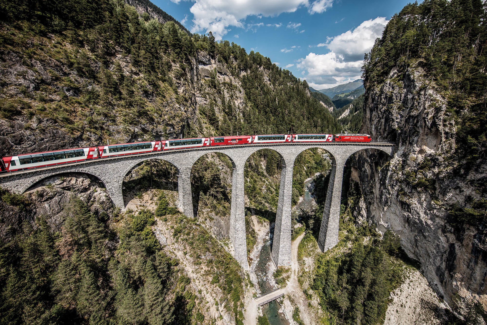 Glacier Express on the Landwasser Viaduct, Graubuenden - © swiss-image.ch/Andrea Badrutt Train